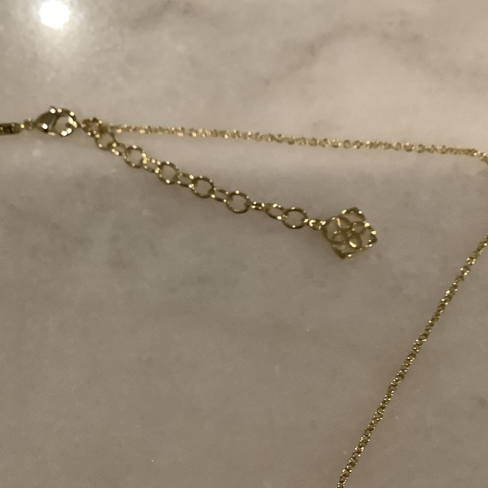 Kendra Scott Elisa Gold Necklace with Rose Quartz Pendant, Brand New - Picture 2 of 3